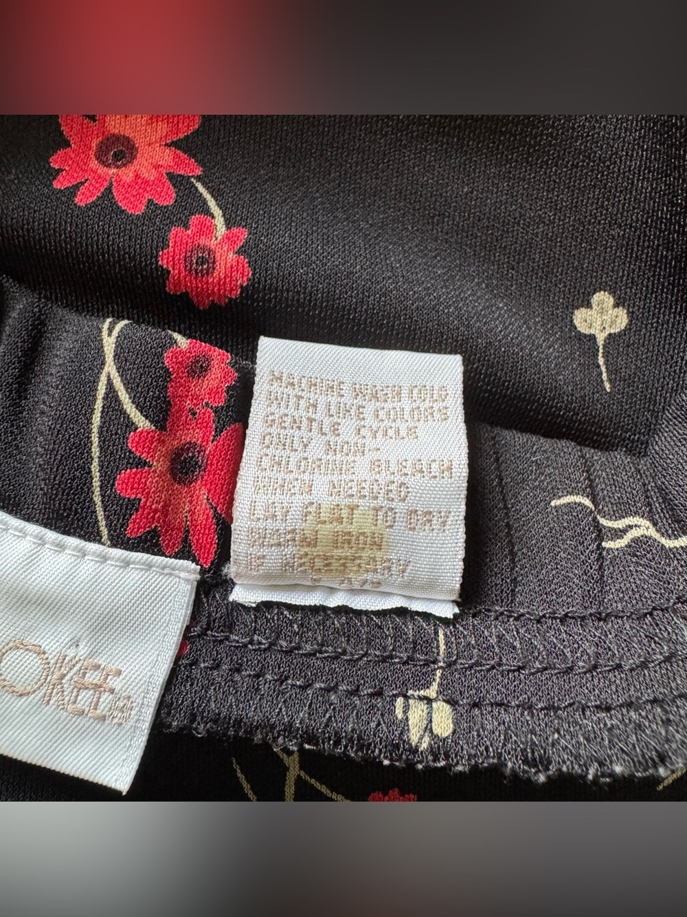 Vtg Y2K 90s Cherokee Black Midi Slip Skirt with Red Poppies Floral Print Size M - Picture 7 of 7